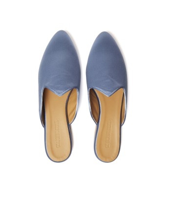 MULES EN SATIN BLEU PALE Pour